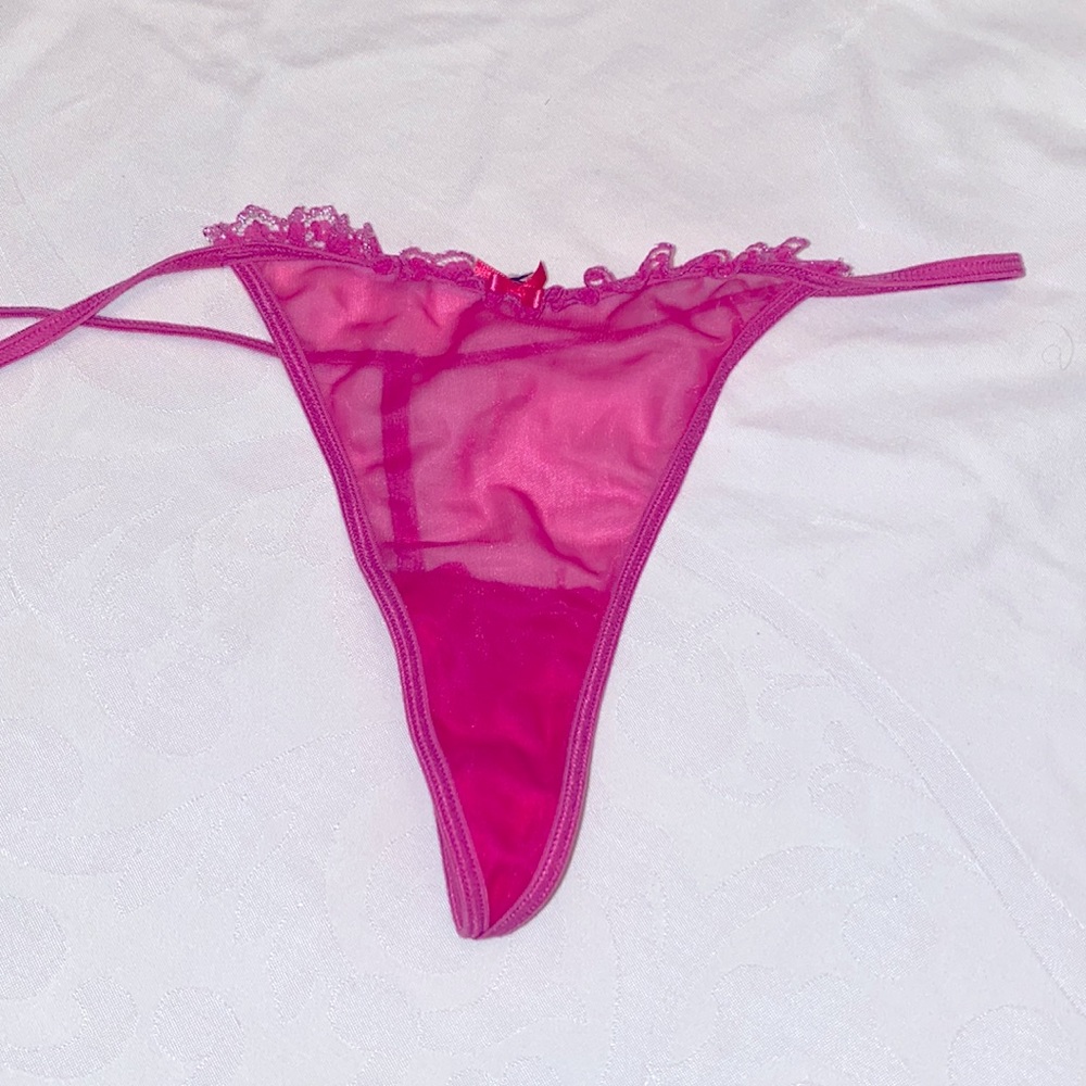 Victoria’s Secret sexy little thing 36C with a little padding & panties - Picture 7 of 8